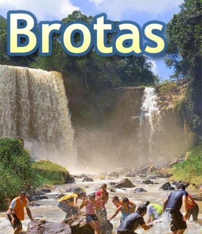 Espaco Alvorada ,Agendamento Das Atividades, Cafe Da Manha ,Banheira E Piscina No Centro Brotas Exteriér fotografie